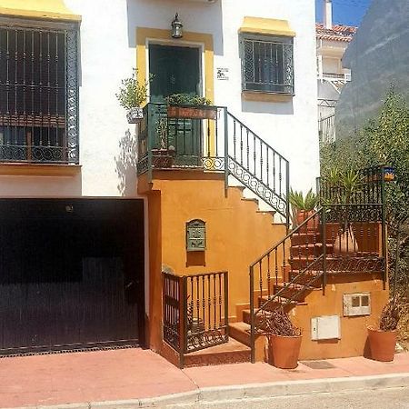 Excelente Habitacion En Bonita Y Tranquila Casa En Benalmadena Pueblo Apartment ภายนอก รูปภาพ